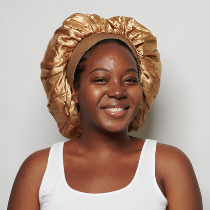 Gorro XL em Cetim Dourado