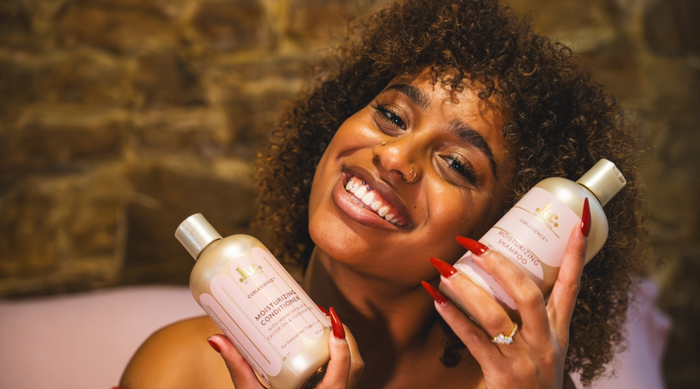 Shampoing KERACARE et Après shampooing KERACARE pour cheveux bouclés
