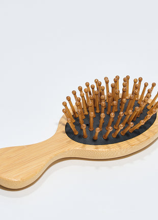 MANSA'S Mini Brosse à Cheveux Ovale en Bois WISHUWOOD