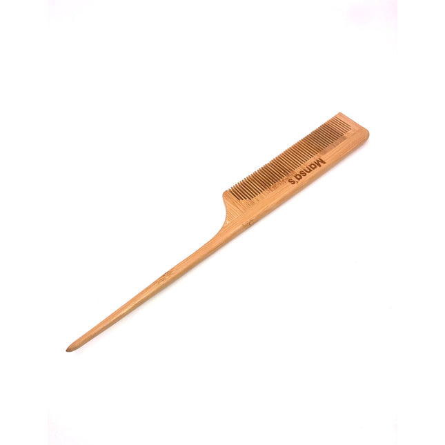 Wooden tail comb